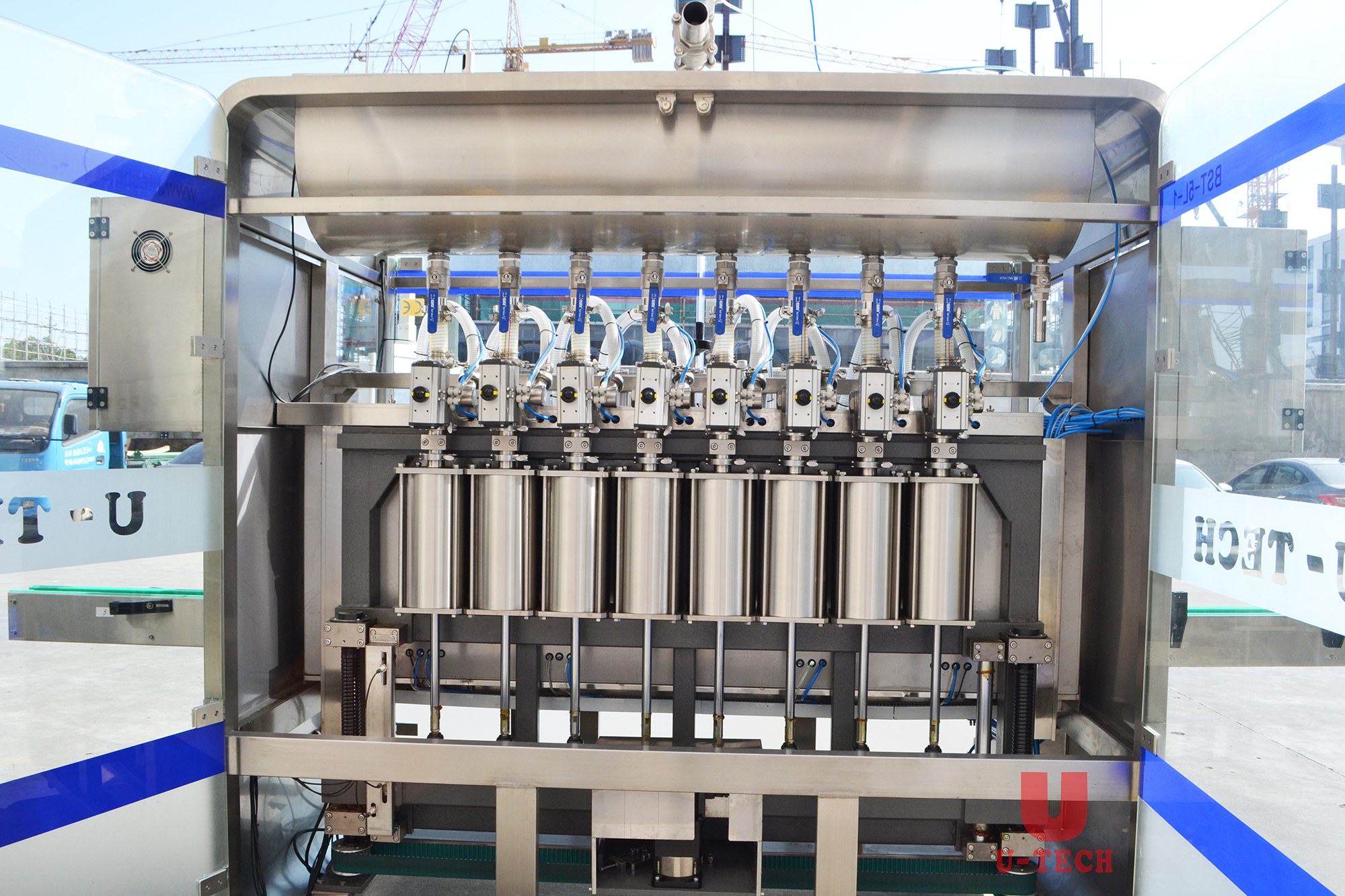 6000BPH Automatic1-5L Поршень HDPE Бутылка Jar Ведро Моторное масло Машинное масло Жидкое заполнение Запайка Машина