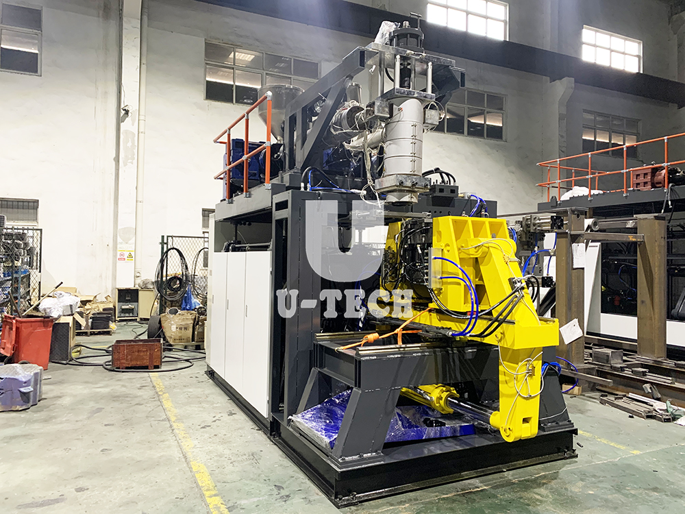 Экструзионная выдувная машина