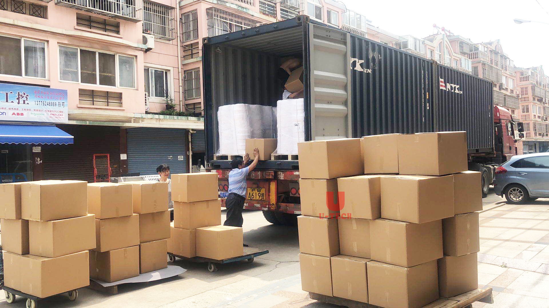 Автоматическая машина для маски для лица, изготовив машину для отправки в Колумбию